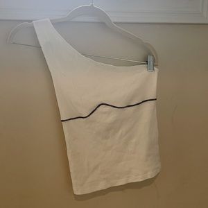 Reformation Asymmetric Tank